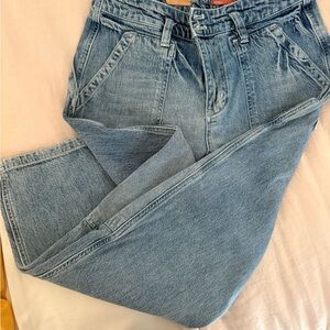 Pilcro High-Rise Light Blue Jeans